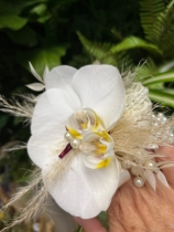 Wrist corsage